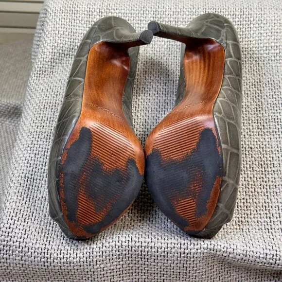 Enzo Angiolini Women's Tanen Grey Leather Peep Croc Stiletto Heel Pumps Size 8 M - Picture 10 of 11